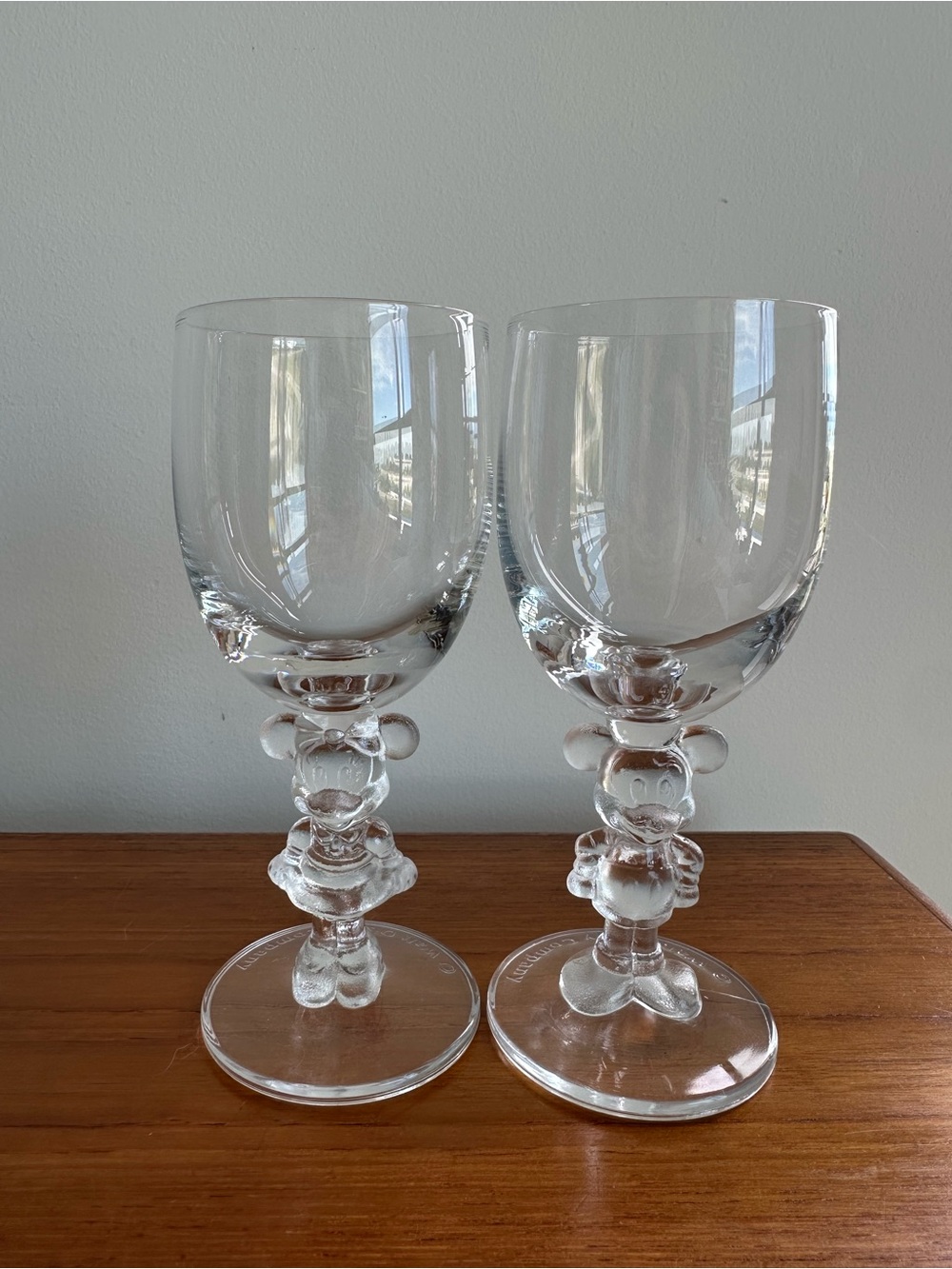 VINTAGE MINNIE & MICKEY MOUSE WALT DISNEY WINE GLASSES FIGURAL STEM | LIKE NEW